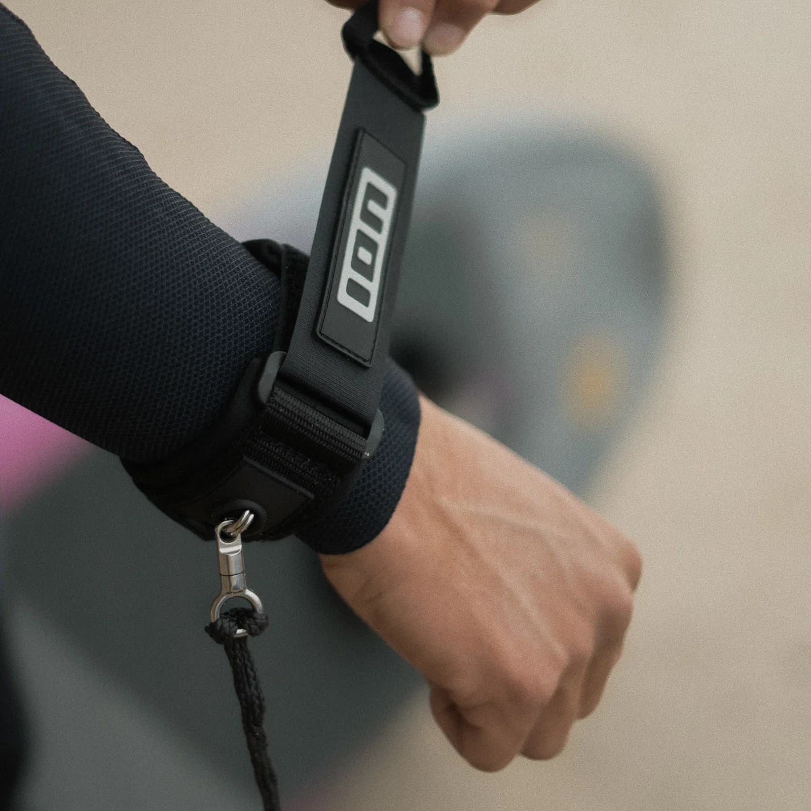 Wing Wrist Leash 4' | Ion